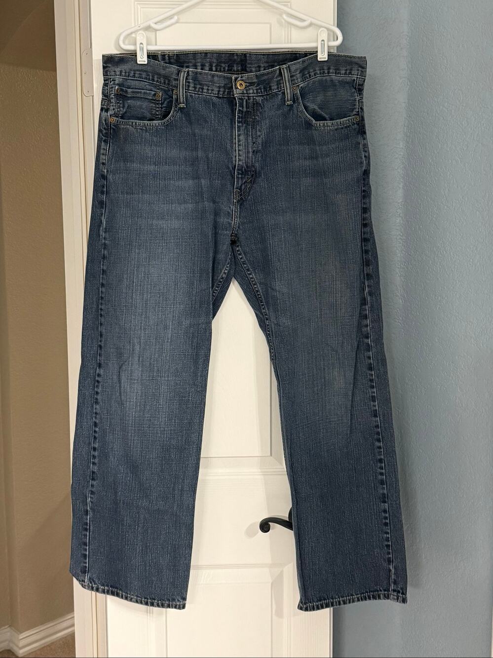 Levi's 569 Loose Straight Jeans - 38x32